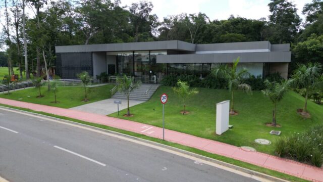 Frente da Academia